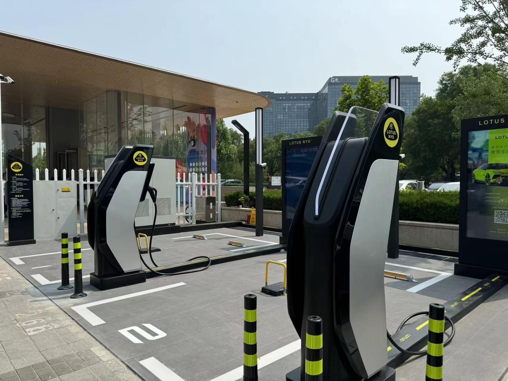 Fast chargers at an urban commercial site